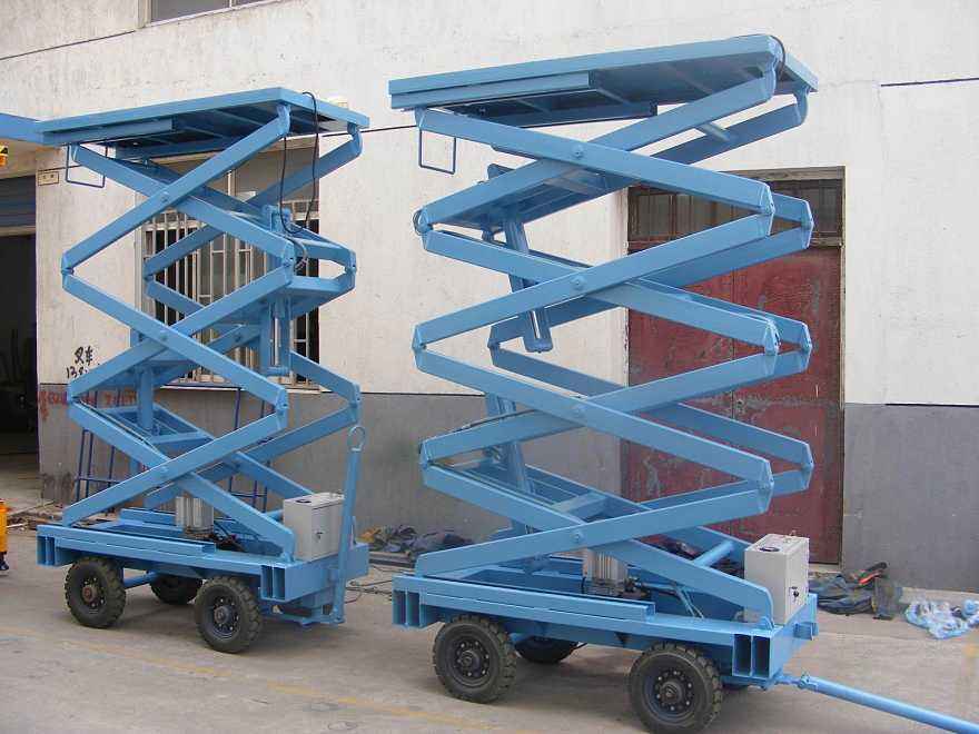 液壓升降機(jī)